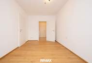 Barrierefreie Gartenwohnung mit DAN-Küche, Terrasse, Pool und zwei Parkplätzen in sonniger Ruhelage!