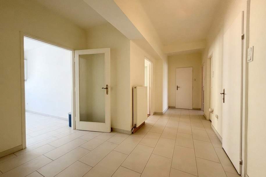 Koffer packen, einziehen: Helle bezugsfertige Wohnung mit Loggia &amp; PKW-Stellplatz nahe Schönbrunn, Wohnung-kauf, 335.000,€, 1150 Wien 15., Rudolfsheim-Fünfhaus