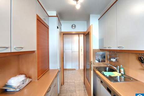 Möblierte, geräumige 3-Zimmer-Wohnung mit Loggia im Grünen!, Wohnung-miete, 1.488,82,€, 1120 Wien 12., Meidling