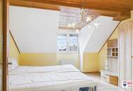 Großzügiges Ein- bzw. Zweifamilienhaus mit großem Garten und Garage