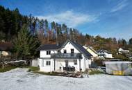 Modernisiertes Einfamilienhaus mit Charme: Großzügige Terrassen, Garten und ideale Lage in Villach