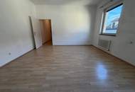 renovierte Single- Wohnung im Zentrum zu vermieten