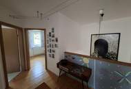 Charmante Doppelhaushälfte über der Nebelgrenze der Stadt!