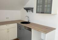 INTERESSANTES INVESTMENT: VERMIETETE, TRAUMHAFTE DACHGESCHOSSWOHNUNG IN BEGEHRTER WOHNLAGE INKL. ÜBERDACHTEM PARKPLATZ ALS ANLAGE