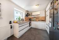 Zweifamilienhaus mit Bergblick – Viel Platz, zwei Wohneinheiten &amp; traumhaftem Panorama