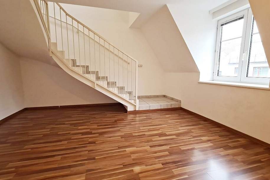 DACHGESCHOSS, U3-NÄHE, 52 m2 Maisonette, 2 Zimmer, Kochnische, Duschbad, Meiselstraße, Wohnung-miete, 712,45,€, 1150 Wien 15., Rudolfsheim-Fünfhaus