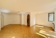 Traumblick in Gartenlandschaft! Südseitiger 2-Zimmer-Neubau mit charmantem Erker! Garagenoption!