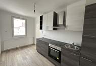 LETZTES JAHR SANIERT: 2-Zimmer-Wohnung + Kabinett mit eigener Terrasse!