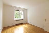 Elegante, helle und klimatisierte Dachgeschosswohnung in kleinem Stadtpalais vis à vis Theresianum