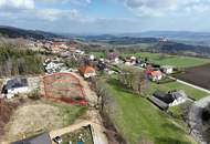 Großer Baugrund mit Blick zu den Bergen