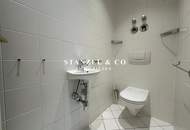 SONNIGES ALTBAUAPARTMENT IN ZENTRALER INNENSTADTLAGE