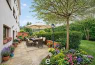 Stylische Doppelhaushälfte mit Dachterrasse, Garten und Doppelcarport in Gaaden