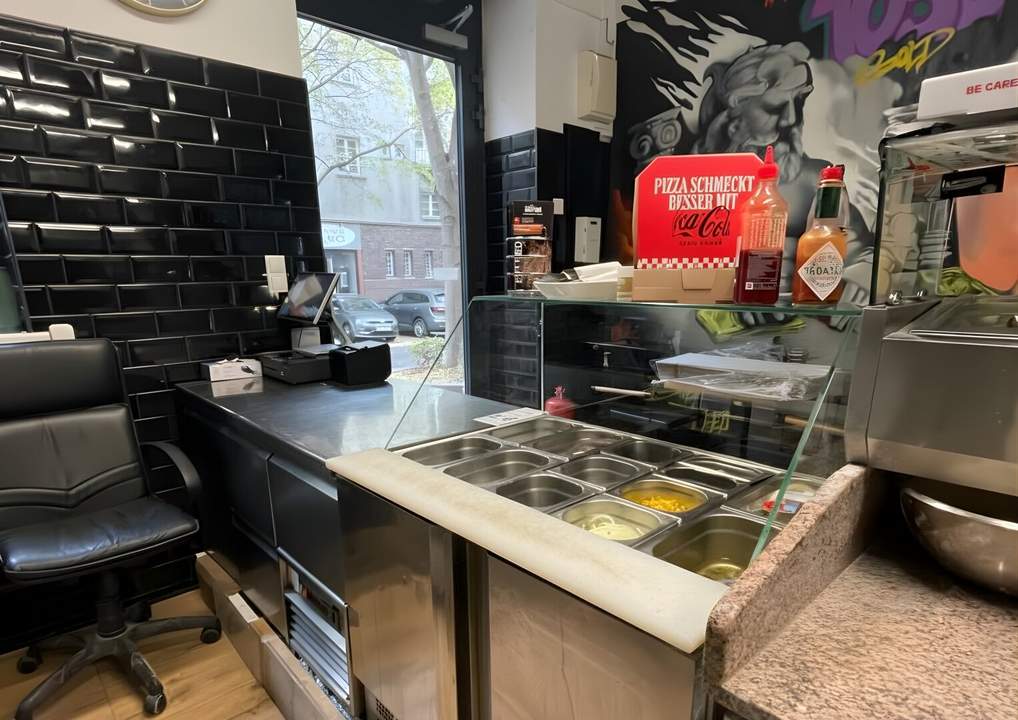 DEINE ERSTE PIZZERIA: Betriebsbereit in Top-Lage des 3. Bezirks.