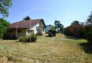 Hervorragender Baugrund mit Altbestandshaus!