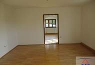 Schöne Erdgeschoss-Wohnung mit Eigengarten zu verkaufen!