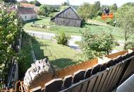 FAMILIENHAUS IM IDYLLISCHEN DORF HORNSBURG/KREUTTAL: