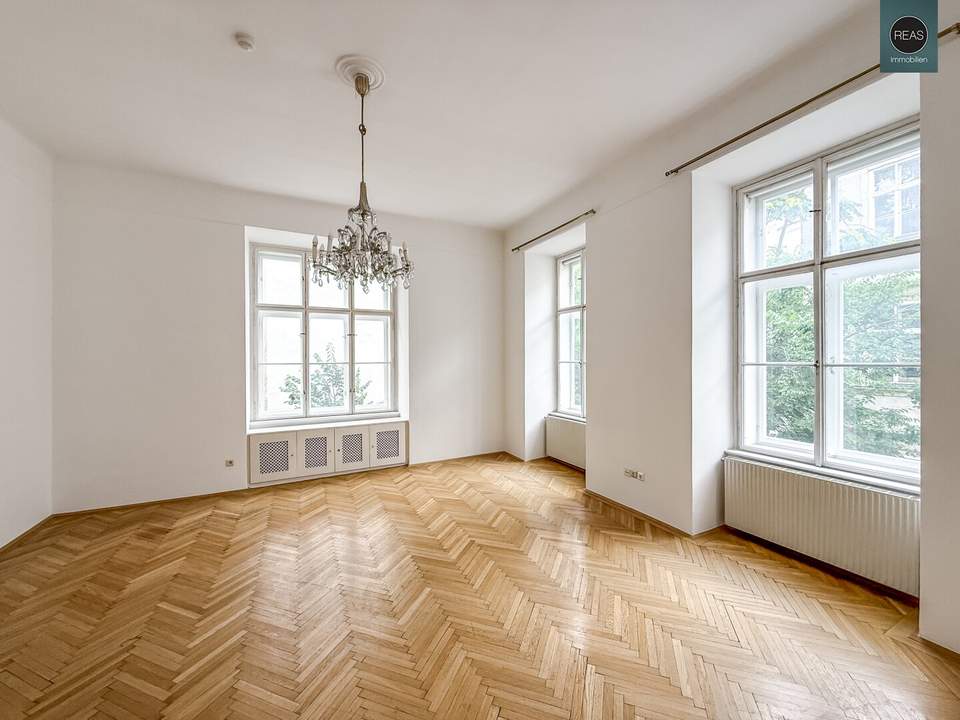 Wunderschöne Bürofläche in Bestlage nahe Stadtpark! Stellplatz verfügbar!