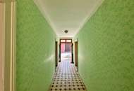 Sanierungsbedürftiger Bauernhof mit großem Grundstück, Stallungen und Stadl – ländlicher Charme mit viel Potential!