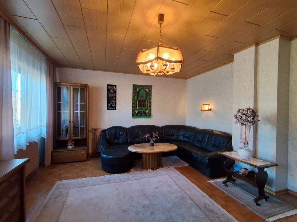 "Doppeltes Glück! Liegenschaft in Moosbrunn an der Piesting"