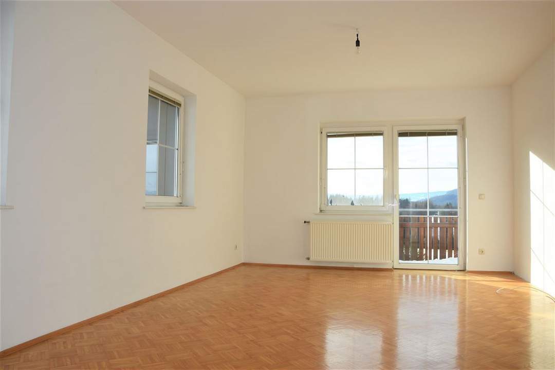 Absolute Ruhelage mit Fernsicht und Ganztagssonne in Höhenlage