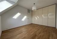 DACHGESCHOSS + 42m² TERRASSEN + FERNSICHT + SONNIG + RUHELAGE + TOPZUSTAND!