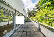 Wunderschöne 4 - Zimmer Wohnung mit Terrasse und 2 Balkonen