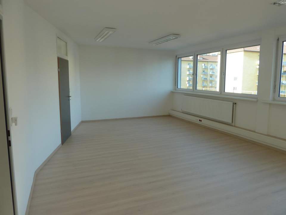 Barrierefrei erreichbare Bürofläche in Autobahnanschlussnähe Innsbruck/West zu mieten