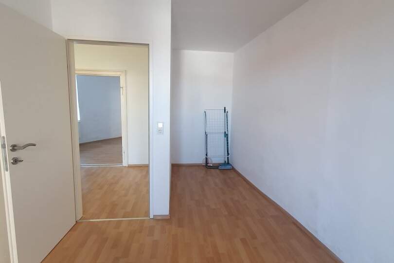3 Zimmer Mietwohnung im Zentrum Neunkirchen!, Wohnung-miete, 550,00,€, 2620 Neunkirchen