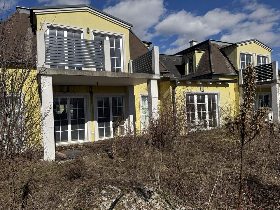 Exklusive Doppelhaushälfte nahe Föhrensee