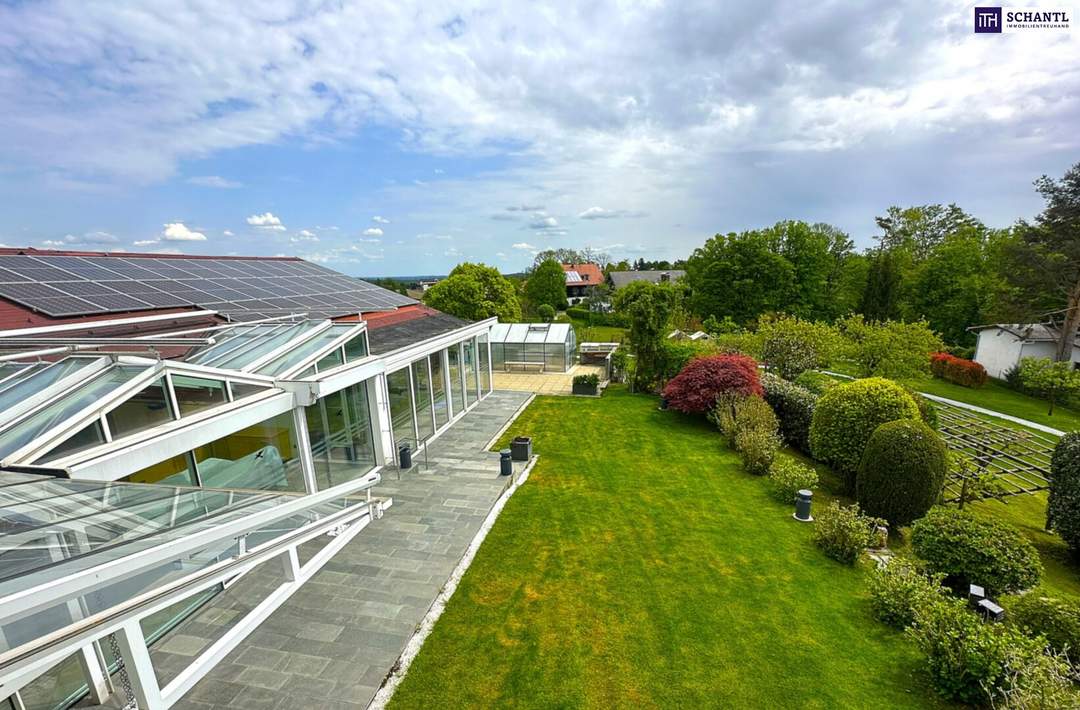 UMGEBEN VON RUHE MIT BLICK ÜBER LASSNITZHÖHE! Ihr neues Zuhause mit Wellnessbereich, Pool, Sauna und traumhafter Aussicht!