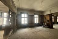UNBEFRISTET - <> Repräsentatives 7-Zimmer Altbau-Büro mit Blick auf das Rathaus – ca. 300 m² in bester Innenstadtlage