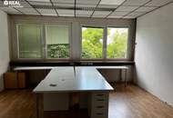 Optimale Bürofläche mit 177 m² im Obergeschoss und weitere Flächen verfügbar!