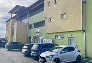 Neuwertige Wohnung mit guter Aufteilung - 2 Carports - ein extra Raum mit extra Zugang für Gewerbe!