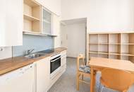 ,,2-Zimmer-Altbaujuwel nahe Rathaus – Wiener Charme inklusive,,
