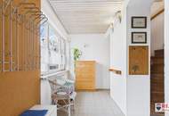 Charmantes Einfamilienhaus mit modernisiertem Bestand und gemütlichem Garten