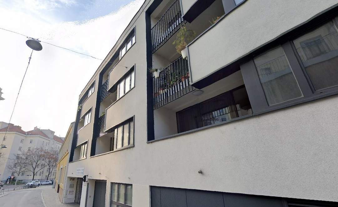 Moderne 2-Zimmer-Wohnung mit Loggia - U-Bahnnähe