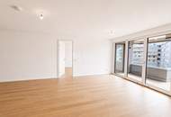 LAXURY: Directly at the main train station - big 4 room apartment Commission-free