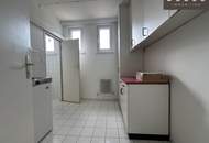 I ZENTRALES BÜRO I NÄHE KARLSPLATZ I
