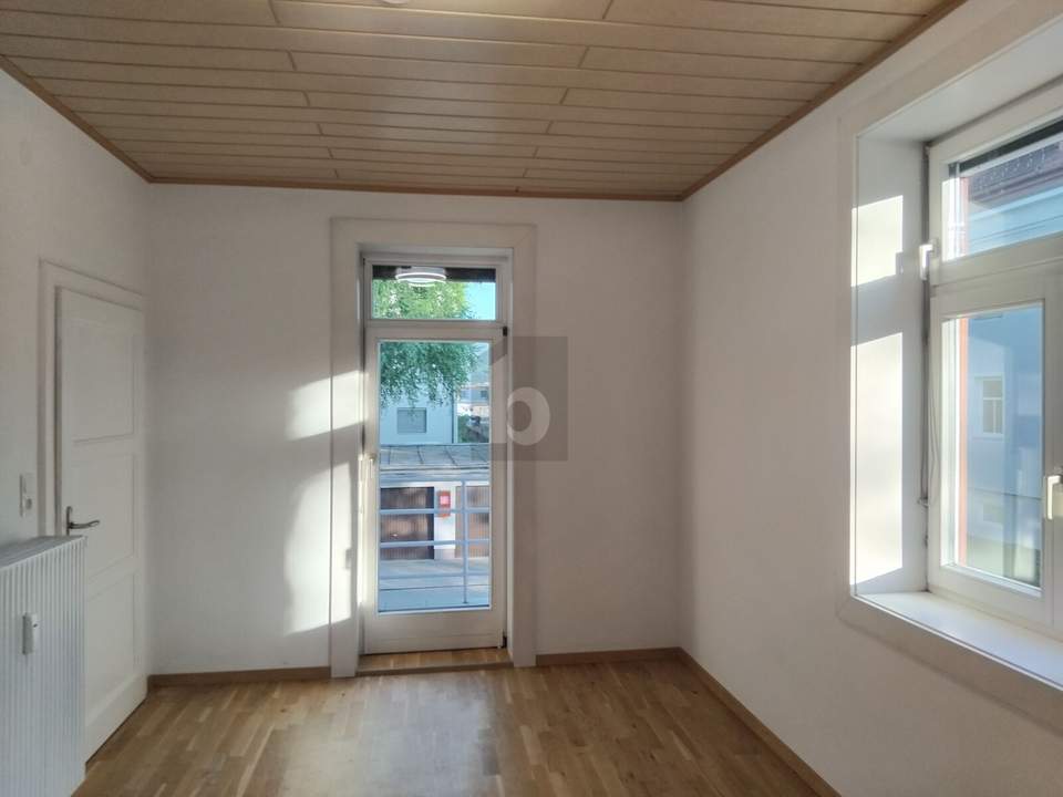 SEHR ZENTRAL IN RUHIGER LAGE