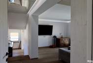 Einzigartige Gelegenheit! Ihre Traumimmobilie mit Seeblick - 1493 m² mit Nebengebäude