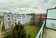 ANLAGEOBJEKT! Helle 2-Zimmer-Wohnung - gemütliche Loggia - Blick ins Grüne - vermietet!