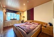 Wohnen wie im Urlaub – großzügiger Bungalow mit eigener Wellnessoase und gepflegtem Garten!