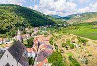 Historisches vollsaniertes Winzerhaus mit charmantem Innenhof und Weinkeller