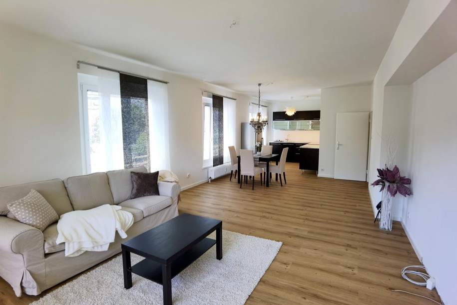 Exklusive 3-Zimmer-Wohnung mit Loggia &amp; Schlossparkblick – 98 m² Wohntraum im Zentrum von Bad Vöslau, Wohnung-miete, 1.300,00,€, 2540 Baden
