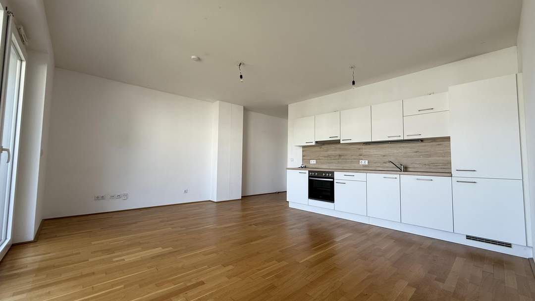 Moderne Neubauwohnung mit 7,77m² Loggia zum INNENHOF nahe Akademiepark