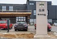 NURNOCH EIN BÜRO FREI!