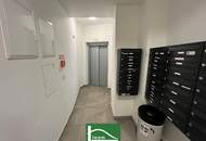 Altbau-Flair am Fuße der Hohen Warte neben dem Setagayapark! Gute Anbindung ins Stadtzentrum! Saniertes Altbau-Zinshaus!
