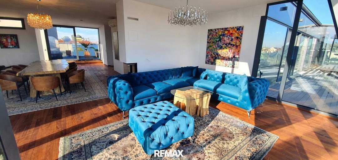 Über den Dächern von Wien – Penthouse mit Terrassen und Blick auf die Wahrzeichen der Stadt, 285m², atemberaubender Stadtblick, 4,98 Mio €