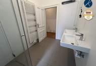 Nähe Stiftskirche (Mariahilfer Straße) U3 : Erstklassiges *Altbau-Juwel mit Balkon*