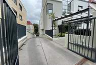 Autoabstellplatz wird zum Kauf angeboten // Parking place is offered for sale //